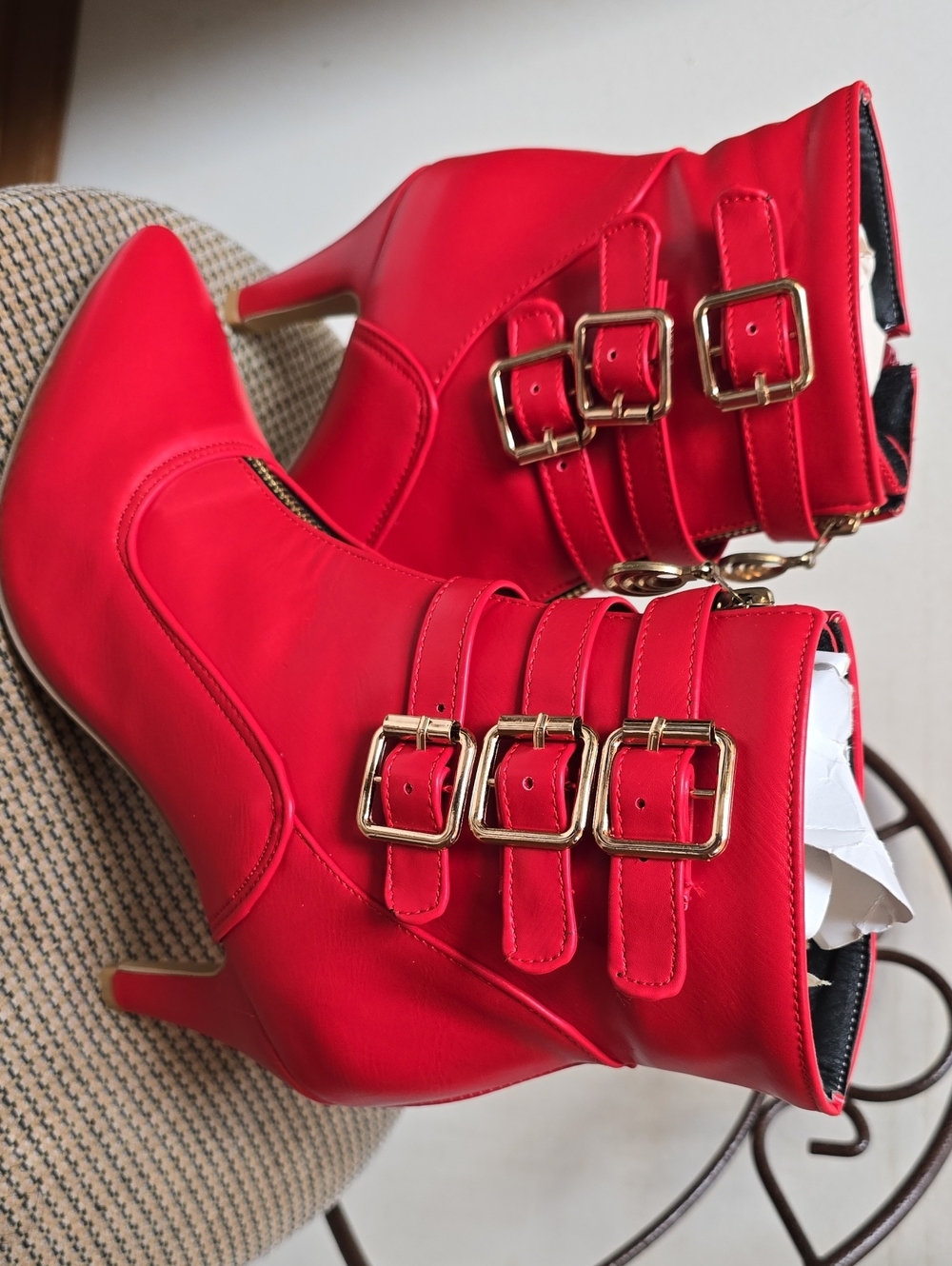 Red Women's Pointed Ankle Boots with Gold Accents - Picture 3 of 4